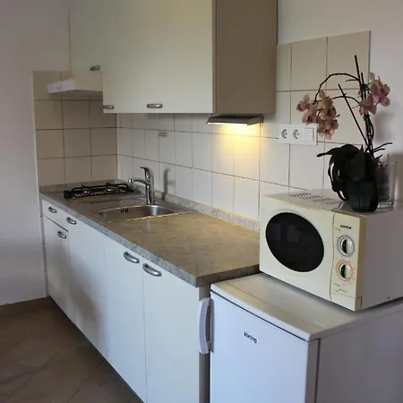 Lavanda In Kornic, Krk Apartamento Kornić