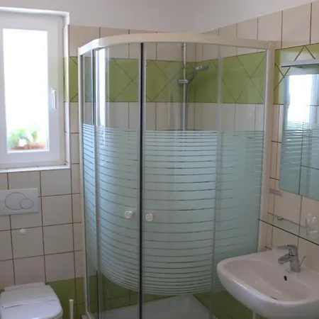 Apartamento Lavanda In Kornic, Krk *